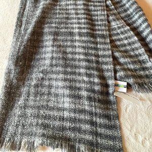 Shaul or Scarf - NWT!